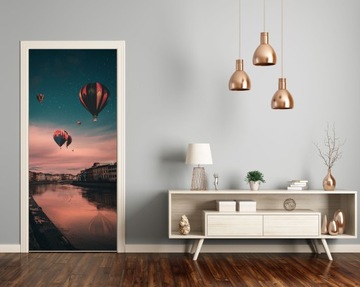 Naklejka folia na drzwi okleina BALONY MIASTO