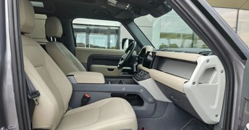 Land Rover Defender IV (L663) 90 2.0 i4P 300KM 2022 Land Rover Defender Defender MY23 2.0 I4 300 PS AWD Auto SE 90 2.0 Benzyna, zdjęcie 22