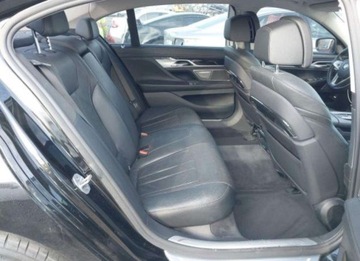 BMW Seria 7 G11-G12 2019 BMW Seria 7 2019, 3.0L, od ubezpieczalni 3.0 Benzyna 320KM, zdjęcie 10