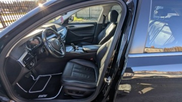 BMW Seria 5 G30-G31 Touring 520d 190KM 2018 BMW 520 190PS OPŁACONY Bezwypadkowy Automat, zdjęcie 12