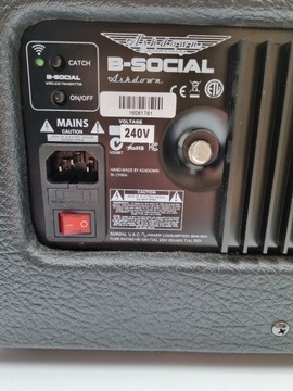 Усилитель басов Ashdown B Social Combo White мощностью 75 Вт