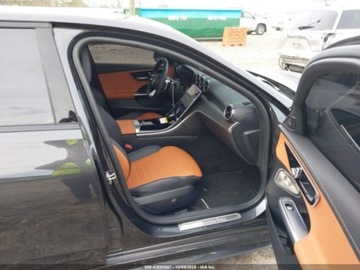 Mercedes Klasa C W206 2024 Mercedes-Benz Klasa C 300, 2024r., 2.0L 2.0 Benzyna 255KM, zdjęcie 9