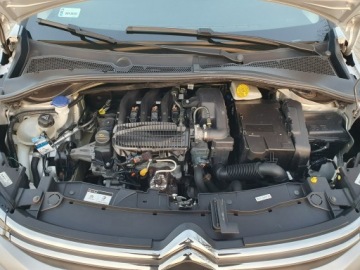 Citroen C3 III Hatchback 1.2 PureTech 82KM 2017 Citroen C3 1.2 Benzyna 82KM 75tys.km 2017r Raty, zdjęcie 15