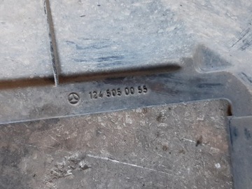 1245050055 Крышка вентилятора корпуса 124 W124 85-