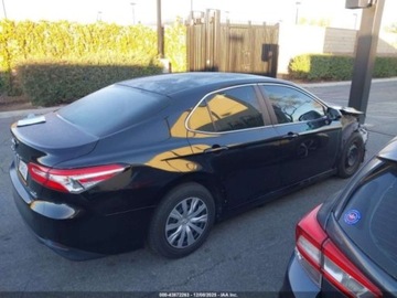 Toyota Camry IX 2018 Toyota Camry LE, od ubezpieczalni 2.5 Hybryda 176KM, zdjęcie 9