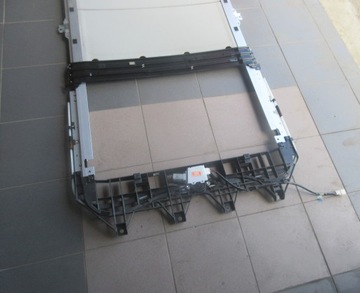 ROLETA STŘEŠNÍHO OKNA PANORÁMA AVENSIS T27 KOMBI