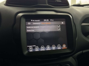 Jeep Renegade SUV Plug-In Seria 2/3 1.3 Turbo 4xe PHEV 190KM 2021 Jeep Renegade T4 Limited 4XE Plug In CarPlayAndroid Auto Nawigacja, zdjęcie 28