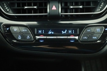 Toyota C-HR I Crossover 1.2L Turbo 116KM 2016 Toyota C-HR 1.2 Turbo, Salon Polska, Serwis ASO, zdjęcie 13