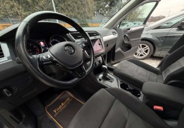 Volkswagen Tiguan II SUV 1.4 TSI 150KM 2018 Volkswagen Tiguan 1.4 TSI 150KM DSG bezwypadkowy kamera Tempomat ACC, zdjęcie 19