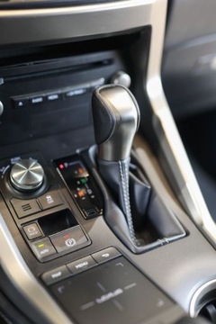 Lexus NX I SUV Facelifting 300 238KM 2021 Lexus NX 300 F Impression AWD 2.0 Benzyna 238KM, zdjęcie 19