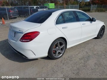 Mercedes Klasa C W205 2018 Mercedes-Benz Klasa C Mercedes-Benz Klasa C 300 9G-TRONIC AMG Line 2.0, zdjęcie 3