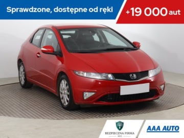 Honda Civic VIII Hatchback 3d 1.8 i-VTEC 140KM 2011 Honda Civic 1.8, Serwis ASO, Skóra, Klima