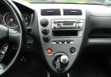 Honda Civic VII Hatchback 2.0 i 16V Type S 160KM 2004 Honda Civic sliczny Civic 2,0-160KM bez rdzy 2.0 Benzyna 160KM, zdjęcie 2