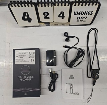 DYKTAFON SZPIEGOWSKI AKTYWACJA GŁOSEM REDUKCJA SZUMU DO SZKOŁY DOMU 32GB