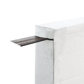 Полоса малярная МАХАГОНОВАЯ полоса 30мм для окон ПВХ 15мб