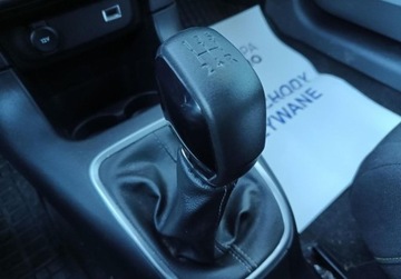 Citroen C3 III Hatchback Facelifting 1.2 PureTech 83KM 2023 Citroen C3 Citroen C3 1.2 Benz 83KM MAX SHINE Salon PL Serwis ASO CarPlay, zdjęcie 25