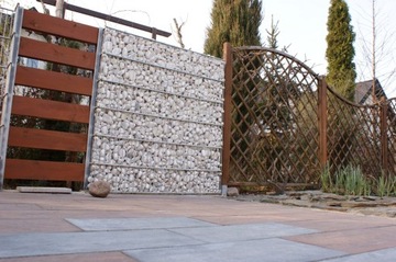 Галька белая галька 40-60 мм для сада.