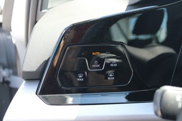 Volkswagen Golf VIII Variant 1.5 TSI 130KM 2022 Volkswagen Golf LIFE Asystent Salon PL, zdjęcie 20