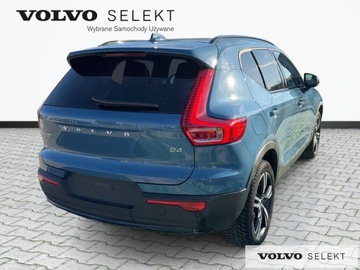 Volvo XC40 Crossover Facelifting 2.0 B4 197KM 2025 Volvo XC 40 VOLVO XC40 B4 Plus Dark Benzyna (197+1, zdjęcie 8