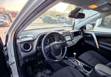 Toyota RAV4 IV MPV Valvematic 150 152KM 2015 Toyota RAV4 2,0 152km Benzyna 4x4 Automat 2.0 Benzyna 152KM, zdjęcie 5