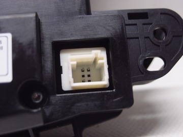 RADIO NAWIGACJA OPEL CROSSLAND 2017r YP000126YX