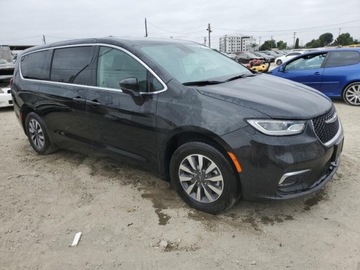 Chrysler Pacifica II 2023 Chrysler Pacifica Hybrid Touring L 2023 3.6l 3.6 Hybryda 260KM, zdjęcie 4