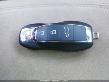 Porsche Macan 2021 Porsche Macan 2021r, 2.0L, 4x4 2.0 Benzyna 248KM, zdjęcie 13