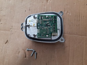 INSIGNIA B II 2.0 KOMBI MODUL LED 19R.