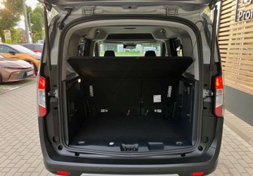 Ford Tourneo Courier II 1.0 EcoBoost 125KM 2024 Ford Tourneo Courier Ford Tourneo Courier 1.0 EcoBoost Active Benzyna 125KM, zdjęcie 6