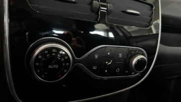 Renault Clio IV Grandtour  0.9 ENERGY Tce 90KM 2015 Renault Clio Renault Clio 0.9 TCe Nawigacja Benzyna 90KM, zdjęcie 10