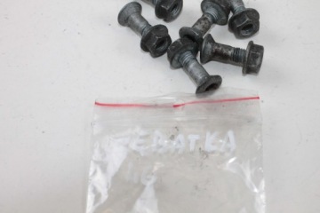 БОЛТЫ ЗВЕЗДОЧЕК KTM 690 SMC-R SMCR