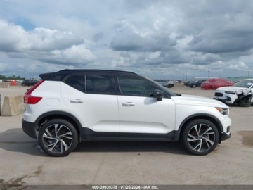 Volvo XC40 2019 Volvo XC 40 2019r, R-Design, 2.0L, 4x4 2.0 Benzyna 255KM, zdjęcie 4