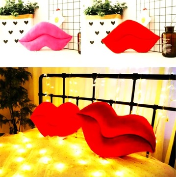 Маленькая плюшевая подушка КРАСНЫЕ ГУБЫ ПОДАРОК ​​НА ДЕНЬ ВАЛЕНТИНА ЖЕНСКИЙ ДЕНЬ РОЖДЕНИЯ