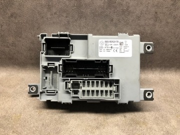SKRZYNKA BEZPIECZNIKÓW MODUŁ BSI FIAT GRANDE PUNTO 00518263170