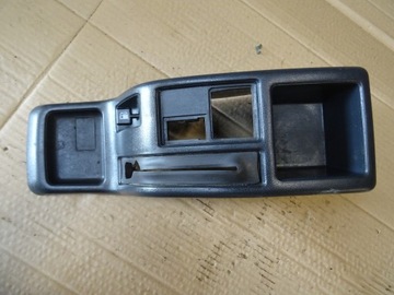 ПОДЛОКОТНИК ЦЕНТРАЛЬНОГО ТУННЕЛЯ ФЕРОЗА 1992 г.