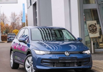 Volkswagen Golf VIII Hatchback Facelifting 1.5 TSI 150KM 2025 Volkswagen Golf 150 KM, Art Velours, Pakiet Zimowy, od reki 1.5 Benzyna, zdjęcie 8