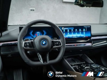 BMW Seria 5 G90-91 2026 BMW Seria 5 30e xDrive 299 KM PHEV - Gotowy do Odbioru - Pakiet M Pro 2.0, zdjęcie 17