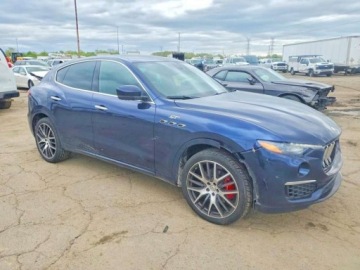 Maserati Levante 2022 Maserati Levante 2022r., GT, 3.0L, od ubezpieczalni 3.0 Benzyna 345KM, zdjęcie 2