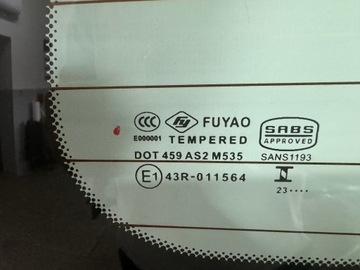 MERCEDES TŘÍDA A W169 2004- SKLO (OKNO) ZADNÍ NOVÁ