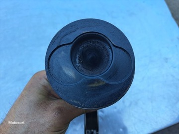 ШАТУН ПОРШНЯ TOUAREG T5 2.5 TDI R5 81l103 4-5