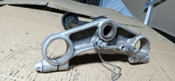 SUZUKI GSF 400 BANDIT НИЖНЯЯ ПОЛКА ПОДСЕДЕЛЬНЫЙ СТОЛБ Амортизаторы