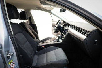 Volkswagen Passat B8 Variant 2.0 TDI BlueMotion SCR 190KM 2019 Volkswagen Passat DSG*Comfortline*Salon Polska*I, zdjęcie 18