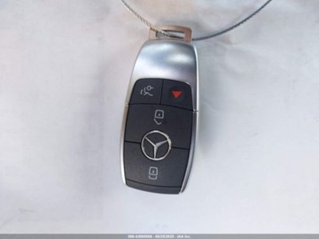 Mercedes GLS X167 2025 Mercedes-Benz GLS 2025 Mercedes-Benz GLS 580 4MATIC 4.0 Benzyna 510KM, zdjęcie 13