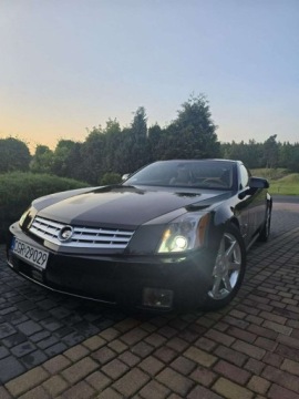 Cadillac XLR 4.6 i V8 32V 325KM 2006 Cadillac XLR 4.6 V8 326KM Automat Kabriolet Cabrio Navi Skory Head-up Zare
