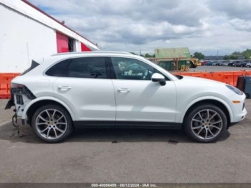 Porsche Cayenne III 2021 Porsche Cayenne S, 2021r., 4x4, 2.9L 2.9 Benzyna 434KM, zdjęcie 6