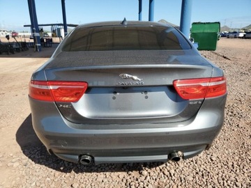 Jaguar XE 2018 Jaguar XE Premium 2018 2.0l 2.0 Benzyna 247KM, zdjęcie 2