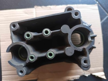 Полушестеренчатый цилиндр Scania R