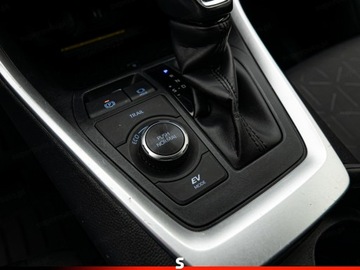 Toyota RAV4 V SUV 2.5 Hybrid Dynamic Force 222KM 2019 Od ręki - TOYOTA RAV4 2.5 Hybrid Comfort 4x4 Suv 222KM 2019, zdjęcie 19