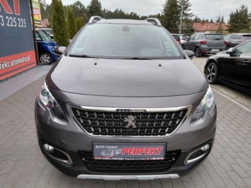 Peugeot 2008 I SUV Facelifting 1.2 PureTech 130KM 2019 Peugeot 2008 130 KM Klimatronik Sensor PDC Navi 1.2 Benzyna 130KM, zdjęcie 1