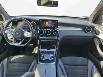 Mercedes GLC C254/X254 2022 Mercedes-Benz GLC 2.0 Benzyna 197KM, zdjęcie 12